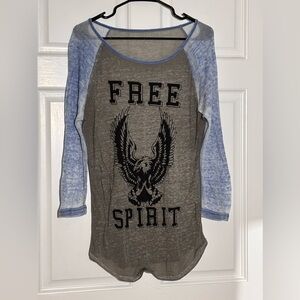 Free Spirit Graphic Raglan Tee Gray and Blue with Black Print Vintage Size L
